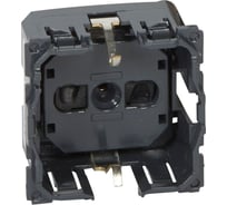 Механизм розетки Legrand СП Celiane 2P+E защитные шторки немецкий стандарт с безвинтовыми зажимами Leg 067153