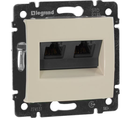 Розетка Legrand компьютерная двойная RJ45 категория 5e UTP Legrand Valena с захватами слоновая кость 774131
