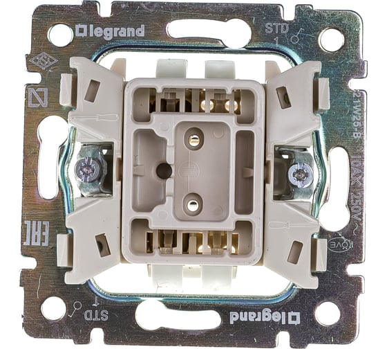 Выключатель Legrand одноклавишный Legrand Valena 10А 250В схема 1 безвинтовые зажимы белый 774401