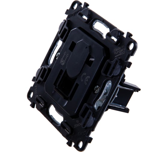 Информационная розетка Legrand Valena IN'MATIC одиночная RJ45 Кат.5е UTP 753070