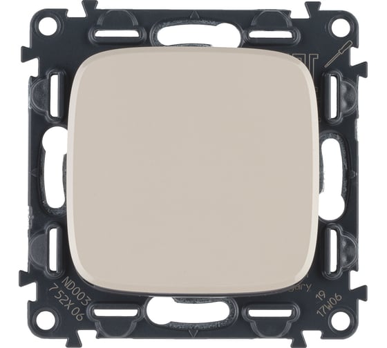 Переключатель Legrand Valena Allure 10АХ 250 В с лицевой панелью слоновая кость Leg 752806