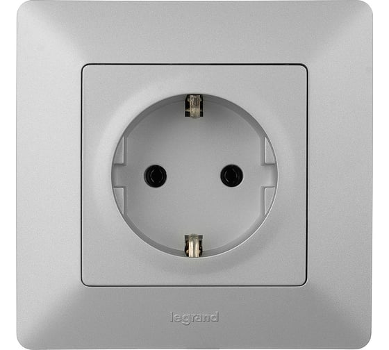 Силовая розетка Legrand Valena LIFE  2К+З 16А 250В с лицевой панелью.Безвинтовые зажимы.Алюминий 753621