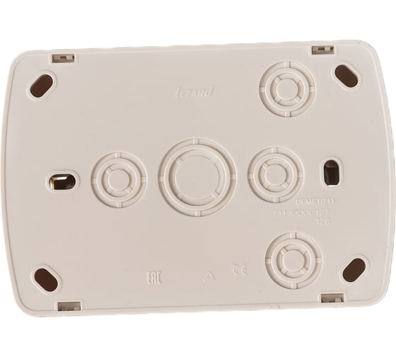 Двойная розетка Lezard DEMET, с заземлением, закрытый корпус, крем, 711-0300-127