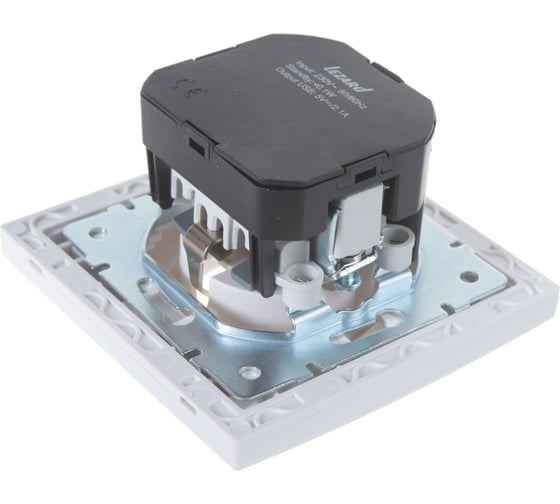 Розетка + USB-разъём Lezard RAIN, с заземлением, белый, 703-0202-181