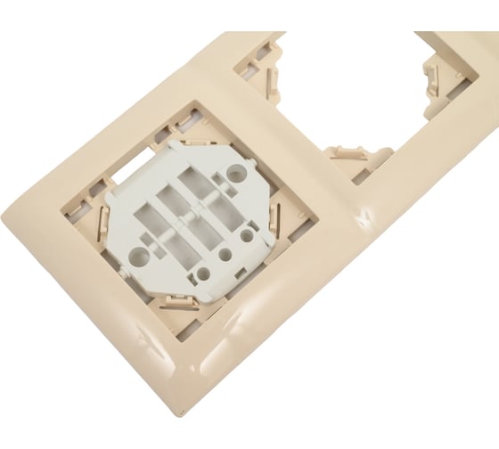 Рамка тройная горизонтальная ARTSUN STANDART 01-0503-02