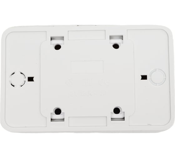 Розетка двойная с заземлением ARTSUN (накладная) (PC-поликарбонат) BASIC SO 16-2E-W