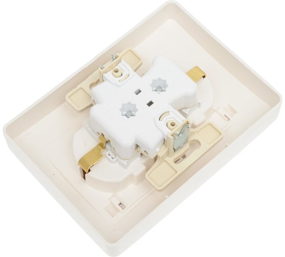 Розетка Systeme Electric BLANCA IP44 МОЛОЧНЫЙ BLNRS441122