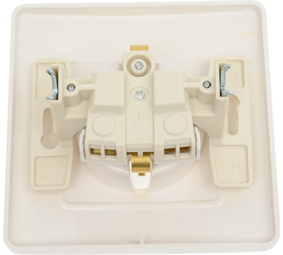 Розетка Systeme Electric BLANCA с заземлением, со шторками, МОЛОЧНЫЙ BLNRS001112