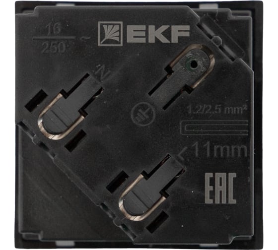 Розетка EKF 45x45 с зазем. 45 градусов, быстрозажимные клеммы, черная, матовая E2MR16-028-30-45-SL