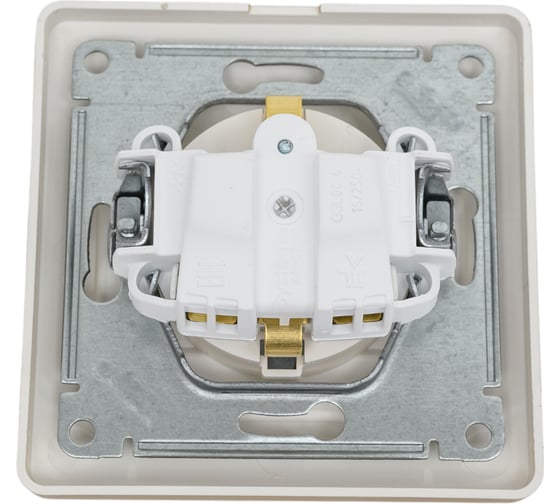 Розетка Systeme Electric GLOSSA с заземлением, со шторками, с крышкой, 16А, IP44, ТИТАН GSL000448
