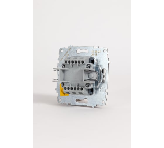 Переключатель Elbi Zena Vega белоснежный M+K 609-015600-209
