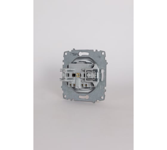 Розетка без заземления Elbi Zena Vega белоснежный M+K 609-015600-215