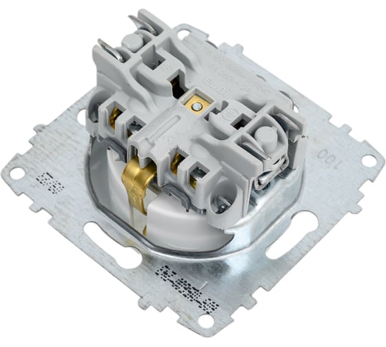 Розетка с заземлением и защитой от детей Elbi Zena Vega белоснежный M+K 609-015600-243