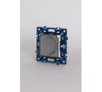 Розетка Elbi Moda Vox с крышкой, с заземлением, c защитой от детей M+K белый 611-040232-218