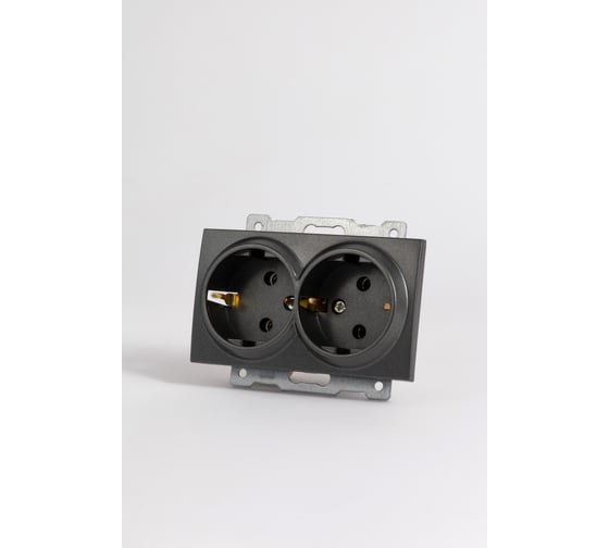 Розетка 2-я Elbi Zena Vega дымчатый с заземлением M+K 609-011100-907 1