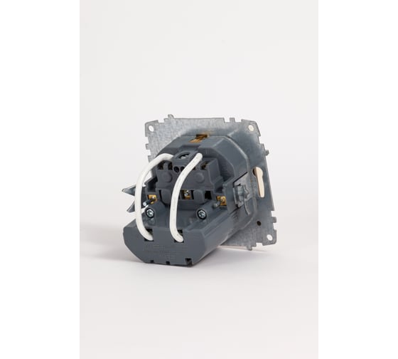 Розетка Elbi Zena Vega Kремовый с заземлением зарядка (Type C+USB) 5V 2400 mA 609-010300-334