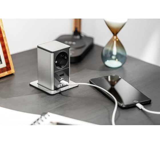 Удлинитель врезной GTV квадратный TOWER, 1xSCHUKO, 1xUSB, 1xTYPE-C, вилка провод 1,5M, цвет шлифованная сталь/черный AE-GMW1STOW-20