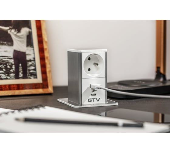 Удлинитель врезной квадратный GTV TOWER, 1xFRENCH, 1xUSB, 1xTYPE-C, вилка, провод 1,5M, цвет шлифованная сталь/белый AE-GMW1FTOW-10