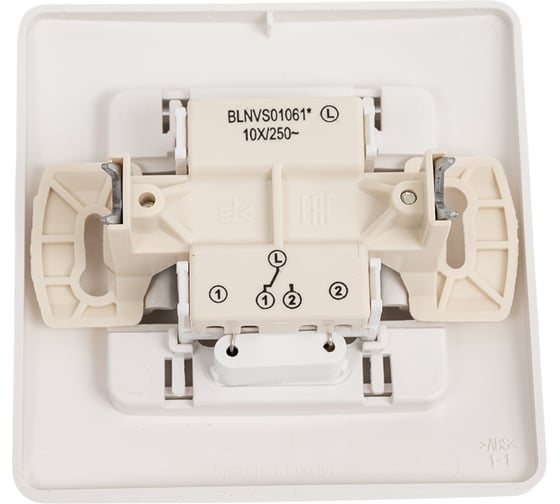 1-клавишный переключатель Systeme Electric BLANCA, С/У, cх.6, с подсветкой, 10А, 250B, белый BLNVS010611