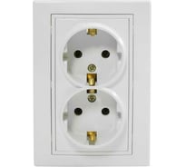 Розетка Jilion 2 гнезда с заземлением белый 9533180