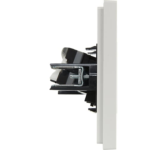 Розетка компьютерная IEK FORTEPIANO RJ45 категория 5E FP232 белый FP-K10-1-K01