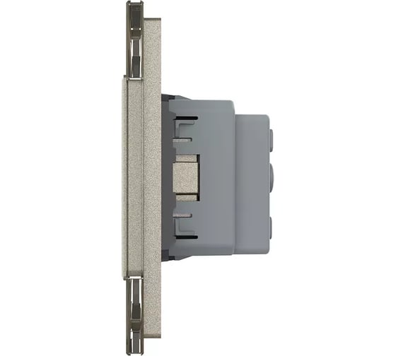 Розетка электрическая LIVOLO 16A, 3 поста, цвет шампань VL-C7C3EU-16