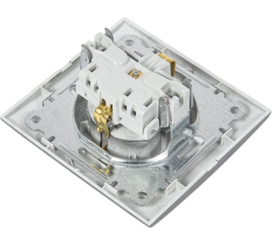 Розетка MAKEL 1-м СП Defne 16А IP20 с/з дымчатый металлик 42050028