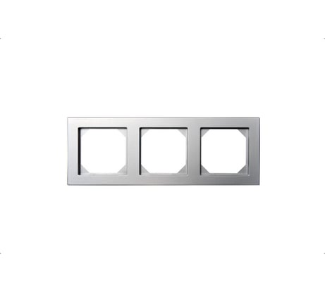Трехместная рамка LIREGUS Эпсилон K14-245-03 E/Mt серебро 28-188