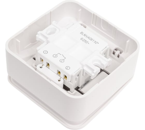 1-клавишный выключатель с подсветкой Systeme Electric BLANCA открытой установки, 6А, 250B, белый BLNVA061101