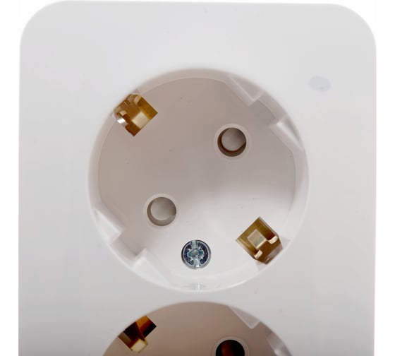 4-ая розетка Systeme Electric BLANCA открытой установки, с заземлением, со шторк, молочный BLNRA011412