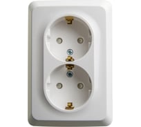 Двойная угловая розетка Systeme Electric ЭТЮД, О/У с заземлением, со шторками, 16А, белый, PA16-108B