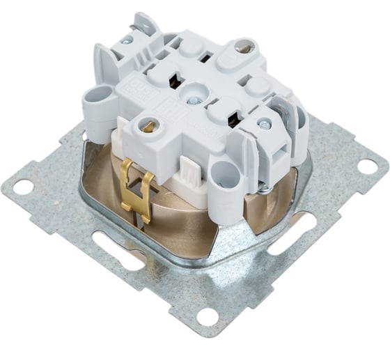 Механизм розетки GUSI ELECTRIC Ugra 1-ой с/з с з/ш, СУ, 16А, 250В, шампань С11Р4-027