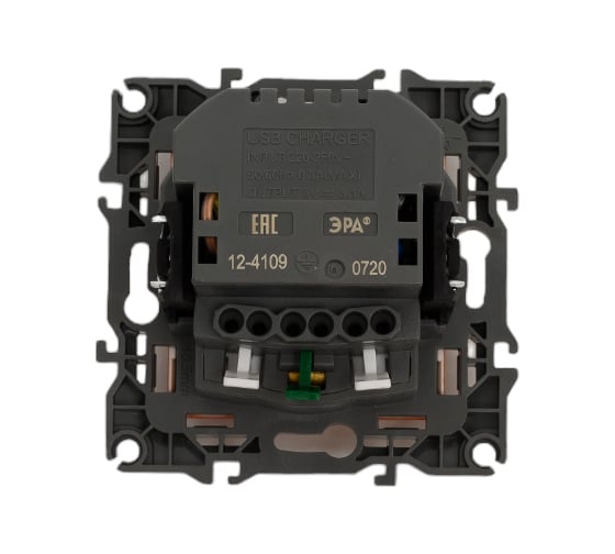 Розетка ЭРА 12410914 2PE 16A 250В, шторки, с 2xUSB 5В 3А,12, медь  10/100/2000 Б0047848