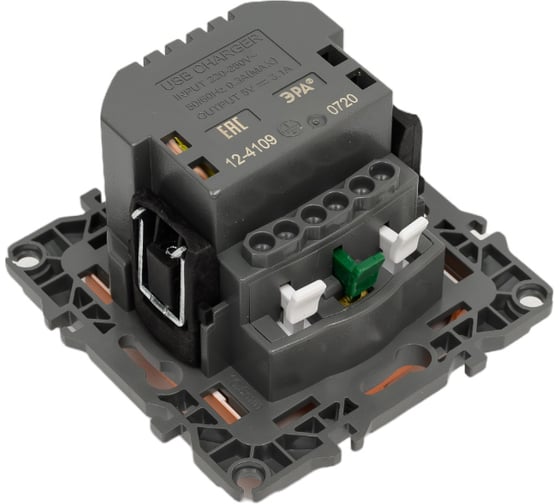 Розетка ЭРА 12410914 2PE 16A 250В, шторки, с 2xUSB 5В 3А,12, медь  10/100/2000 Б0047848