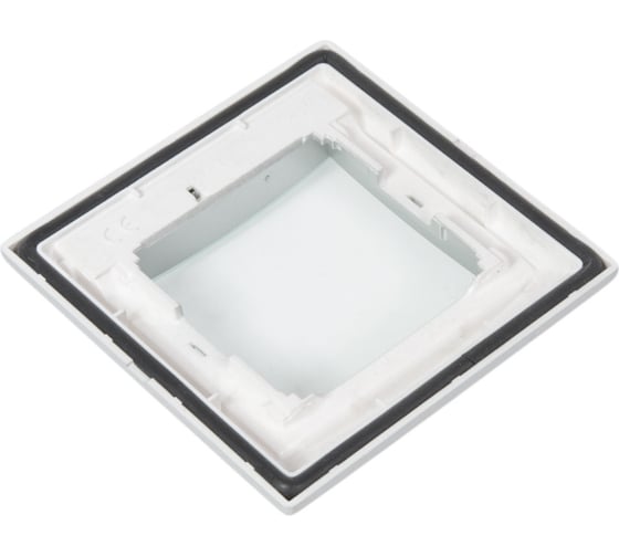 Рамка влагозащищенная Legrand IP44 c крышкой Valena алюминий 770150