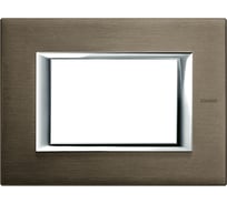 Декоративные накладки Legrand Axolute прямоугольной формы, анодированные, цвет бронза, на 3 модуля HA4803BR
