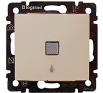 Выключатель Legrand кнопочный одноклавишный с подсветкой с символом лампы Valena 10А 250В схема 1PL безвинтовые зажимы слоновая кость 774313