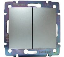 Выключатель Legrand кнопочный двухклавишный перекидной Valena 10А 250В схема 6P+6P безвинтовые зажимы алюминий 770218
