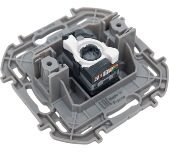 Розетка компьютерная Legrand Inspiria RJ45, категория 5e, UTP, алюминий 673827