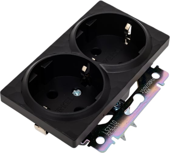 Двойная розетка с заземлением WERKEL W1272008 a052050