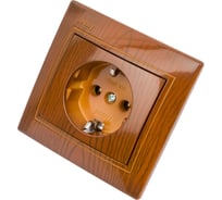 Розетка Lezard Мира с заземлением сосна 701-0801-122