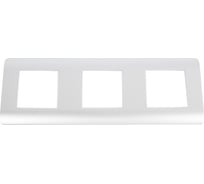 Рамка 3-местная CHINT NEW3-E универсальная, серебро 431437