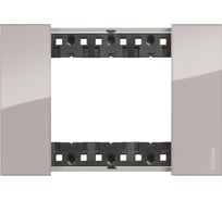 Декоративная рамка Bticino LIVING NOW 3 модуля. Цвет "Аура" KA4803DM