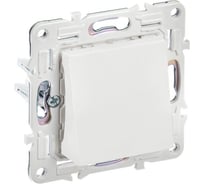 Вывод кабеля IEK SKANDY SK-O01W арк. белый SK-VK10-0-K01