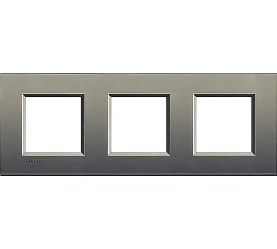 Рамка прямоугольная Bticino Livinglight 3 поста, цвет Серый шелк LNA4802M3AE