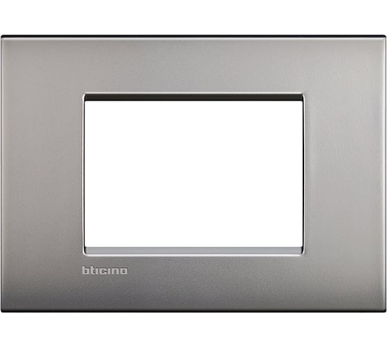 Рамка Bticino Livinglight AIR 3 модуля, цвет Матовый никель LNC4803NK 1