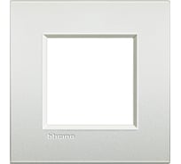 Рамка Bticino Livinglight AIR 1 пост, цвет Белый жемчуг LNC4802PR