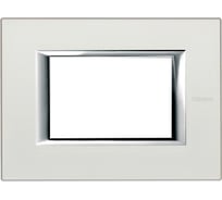 Рамка прямоугольная Bticino Axolute 3м, цвет серебро HA4803SAN