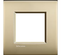 Лицевая панель Bticino Livinglight 2мод. М.золото LNE4802OF