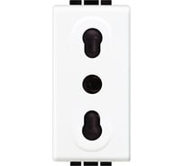 Розетка Bticino 2П + заземление 16A, 250В с защитными шторками N4180